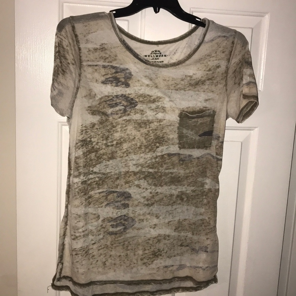 NWOT Cute Oversized Sheer Camo T-shirt M L XL